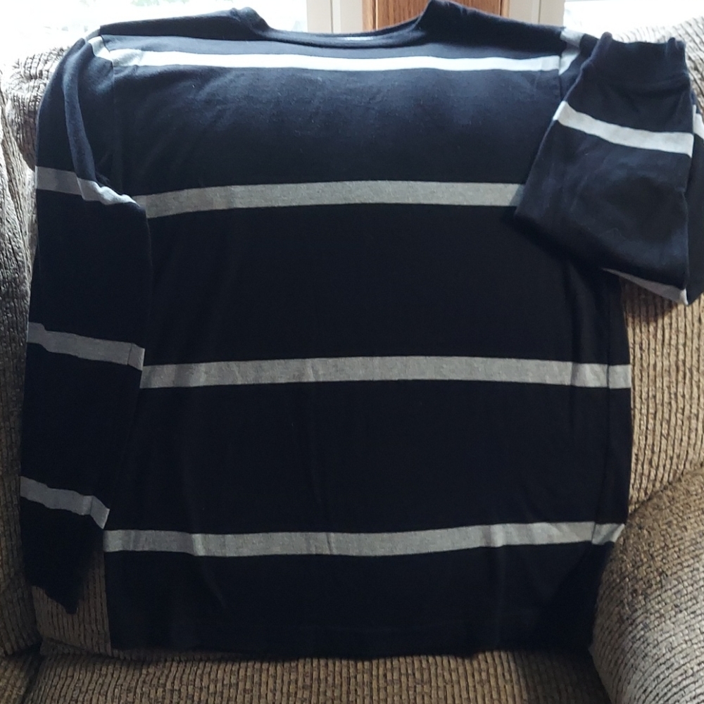 Long sleeve T-shirt XL 14-16 black and gray